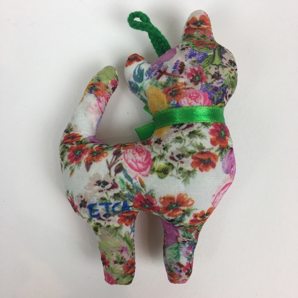 Pair of handmade cats 🐱 keychain ornaments - Picture 6 of 7